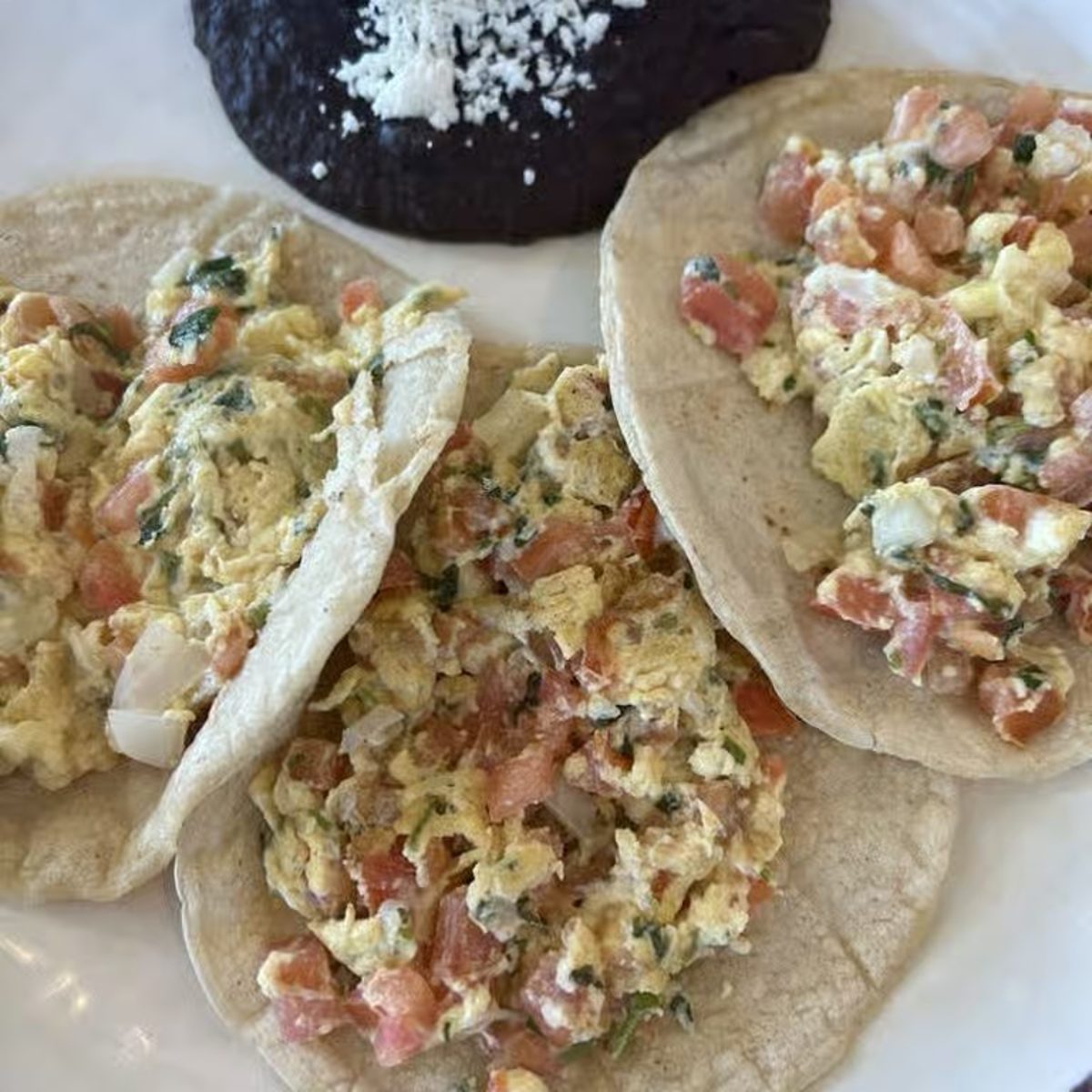 Huevo a la Mexicana Taco