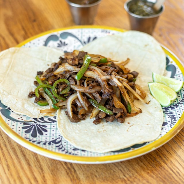 Alambre de Res Tacos.
